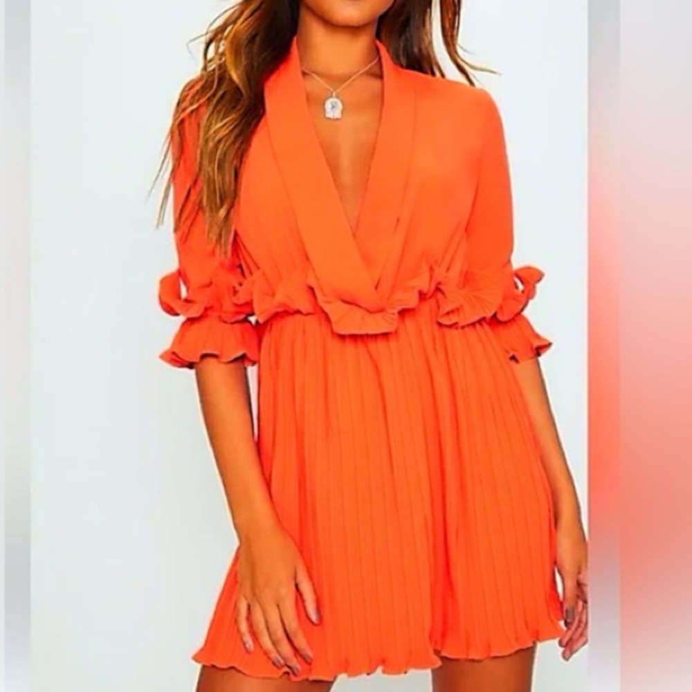 PrettyLittleThing Bright Orange Frill Pleated Skater Dress w/Plunge Neckline NWT